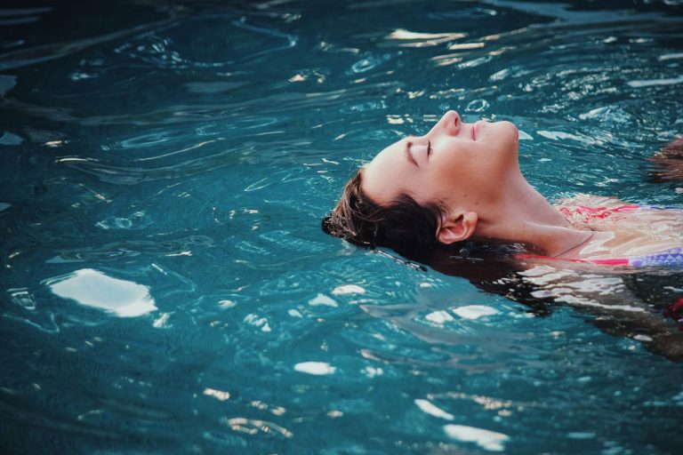 Medo de nadar, mergulhar e de água | Expert Life Hipnose Clínica